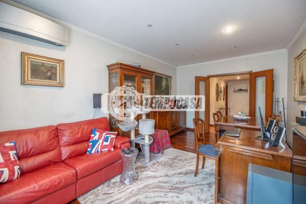 appartamento in vendita a Roma in zona Tuscolano