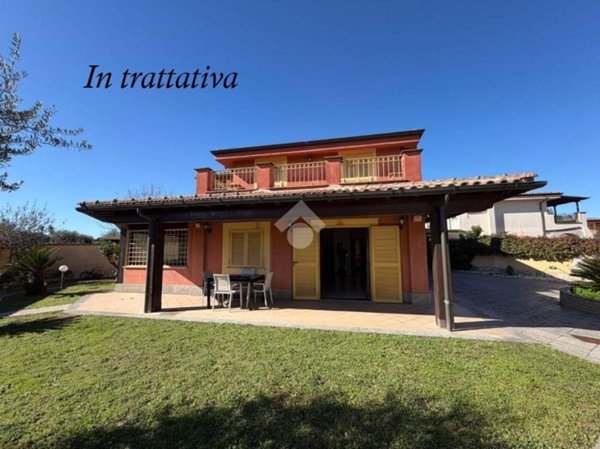 casa indipendente in vendita a Roma in zona Ponte di Nona