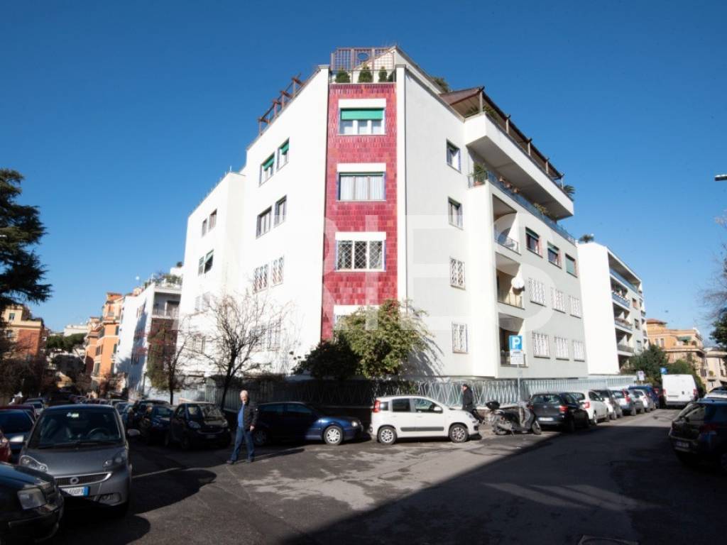 appartamento in vendita a Roma in zona Gianicolense