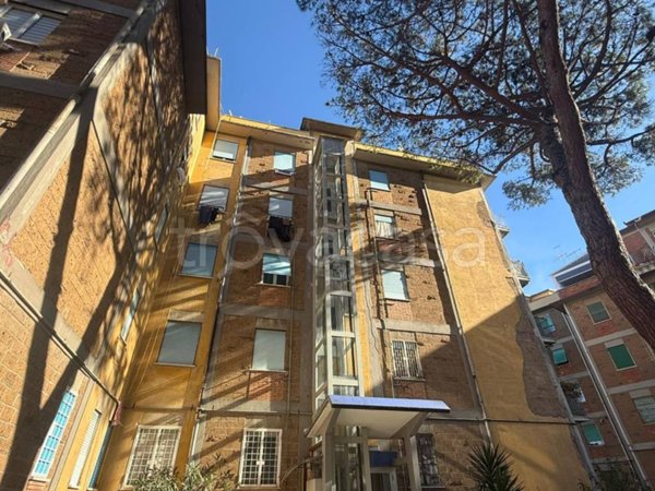 appartamento in vendita a Roma in zona Ostia