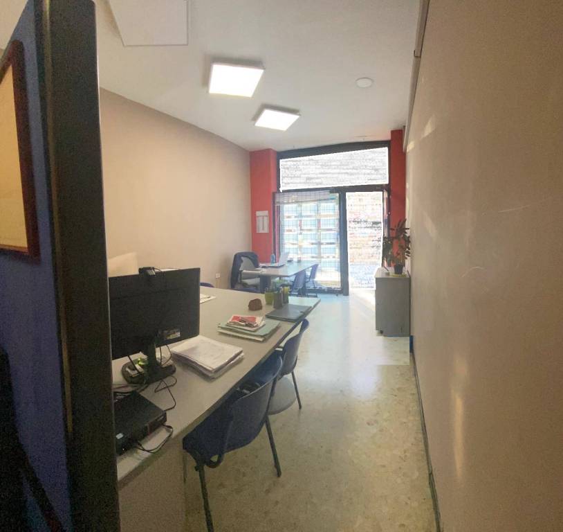 negozio in vendita a Roma in zona Prenestino-Labicano