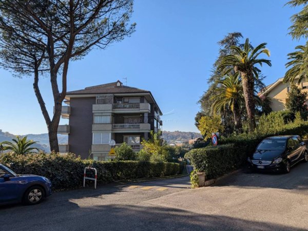 appartamento in vendita a Roma in zona Tor di Quinto