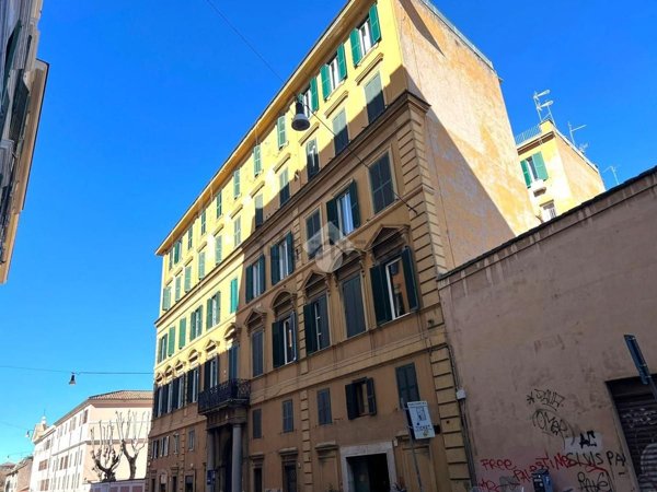 appartamento in vendita a Roma in zona Celio