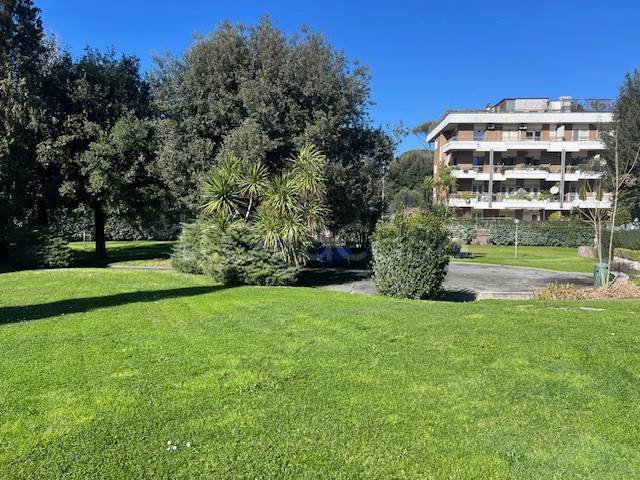 appartamento in vendita a Roma in zona Salario