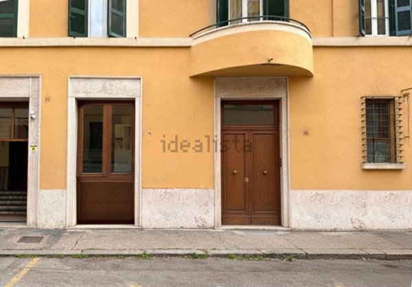 appartamento in vendita a Roma in zona Nomentano