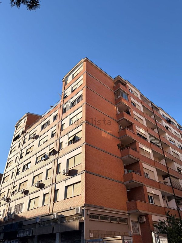 appartamento in vendita a Roma in zona Collatino