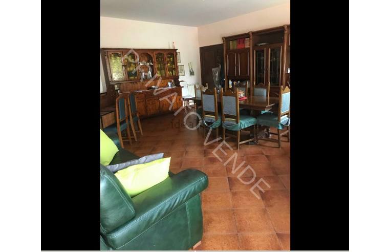 casa indipendente in vendita a Roma in zona Infernetto