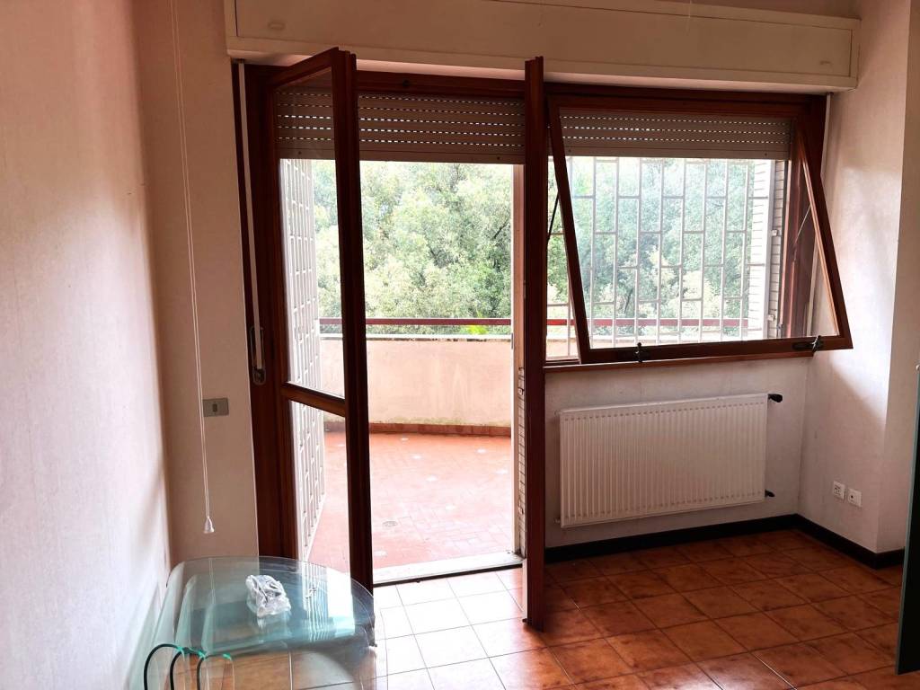 appartamento in vendita a Roma in zona Ostia