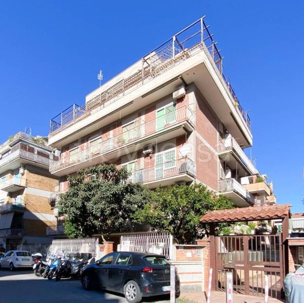 appartamento in vendita a Roma in zona Torrevecchia