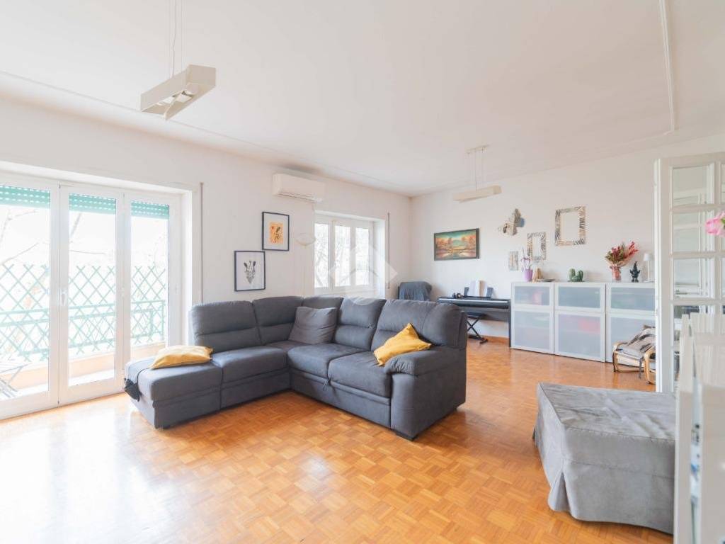 appartamento in vendita a Roma in zona Monte Sacro/Talenti