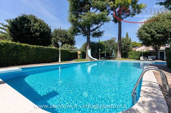 casa indipendente in vendita a Roma in zona Casal Monastero