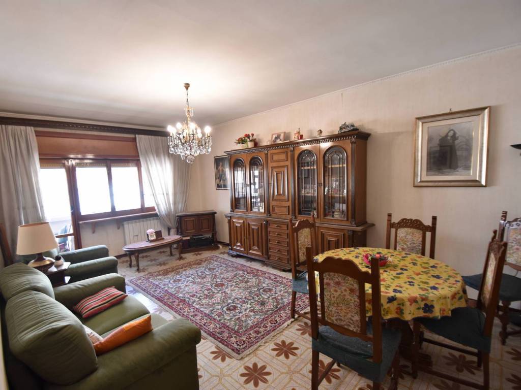 appartamento in vendita a Roma in zona Prenestino-Centocelle