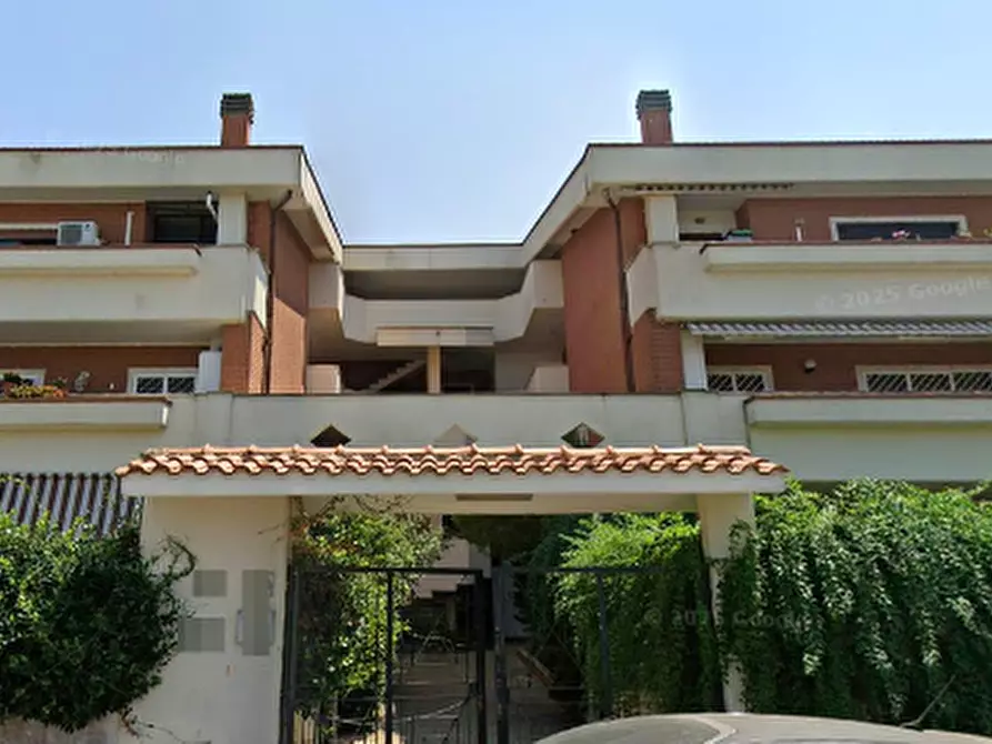 appartamento in vendita a Roma in zona Acilia