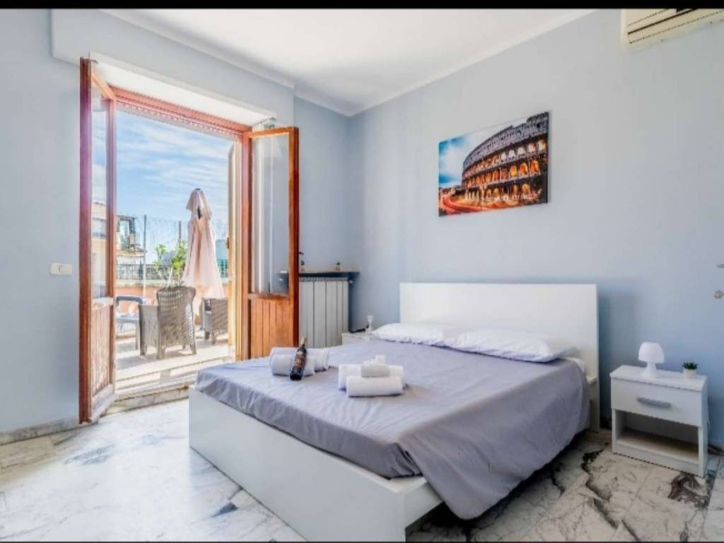 negozio in vendita a Roma in zona Gianicolense