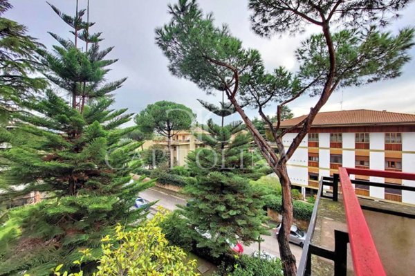 appartamento in vendita a Roma in zona Appio Claudio