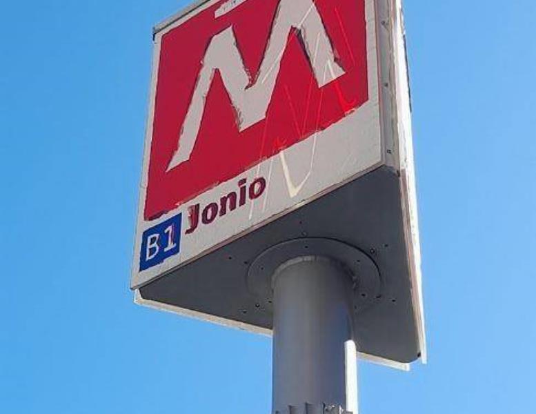 locale commerciale in vendita a Roma in zona Monte Sacro/Talenti