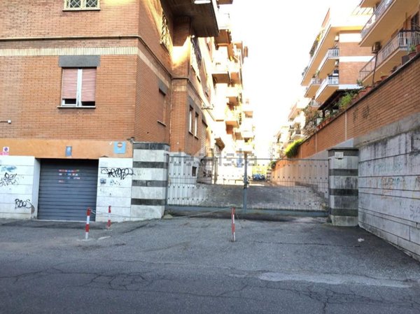 casa indipendente in vendita a Roma in zona Portuense