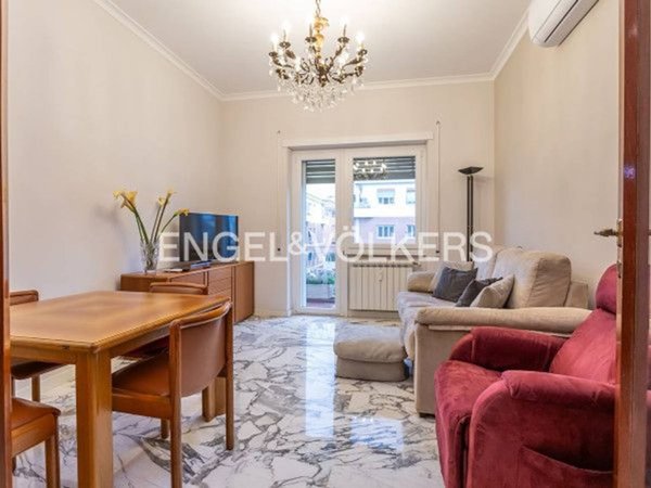 appartamento in vendita a Roma in zona Tuscolano