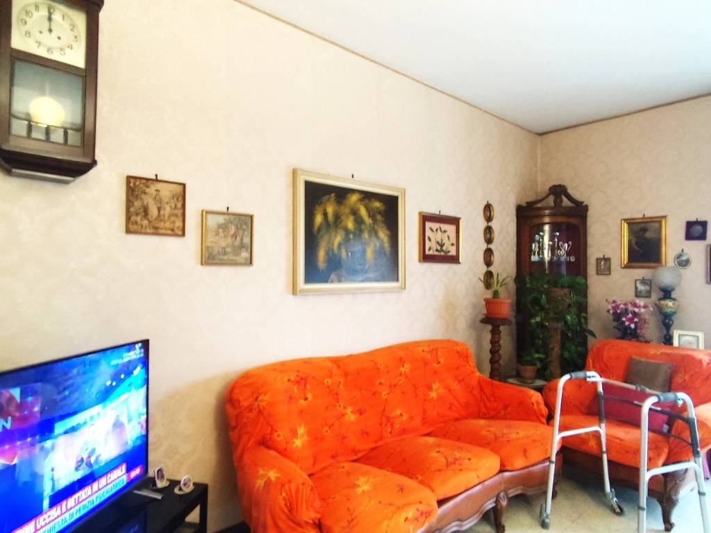 appartamento in vendita a Roma in zona EUR