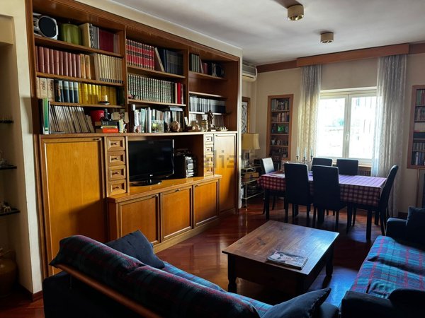 appartamento in vendita a Roma in zona Tuscolano