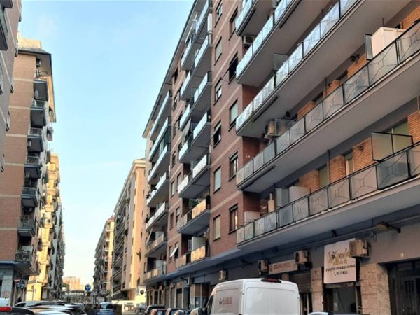 appartamento in vendita a Roma in zona Cinecittà