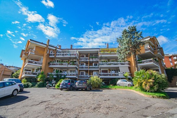 appartamento in vendita a Roma in zona La Giustiniana