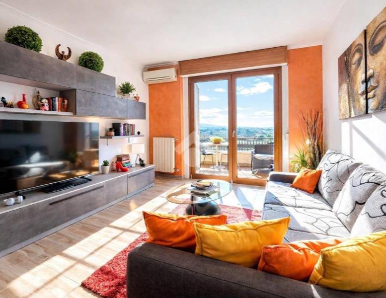 appartamento in vendita a Roma in zona Cinecittà