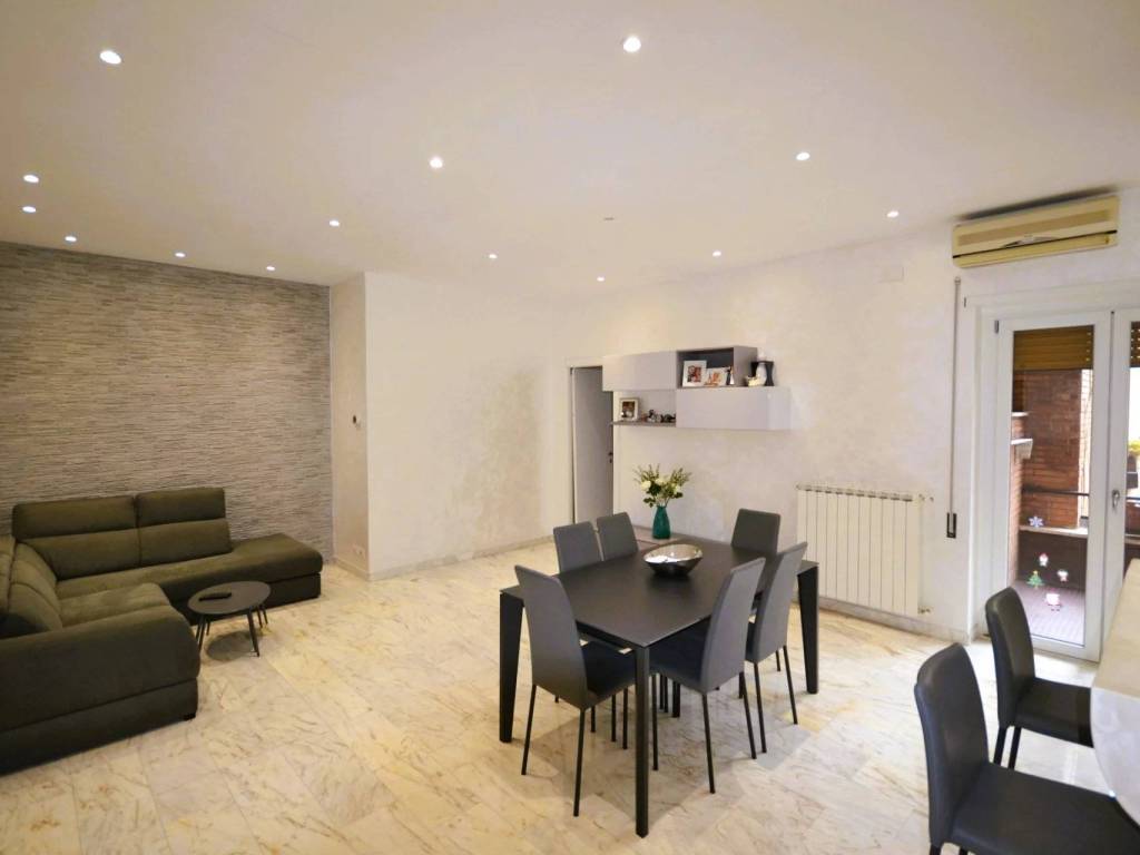 appartamento in vendita a Roma in zona Tiburtino