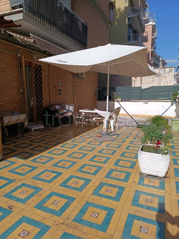 appartamento in vendita a Roma in zona Appio Latino