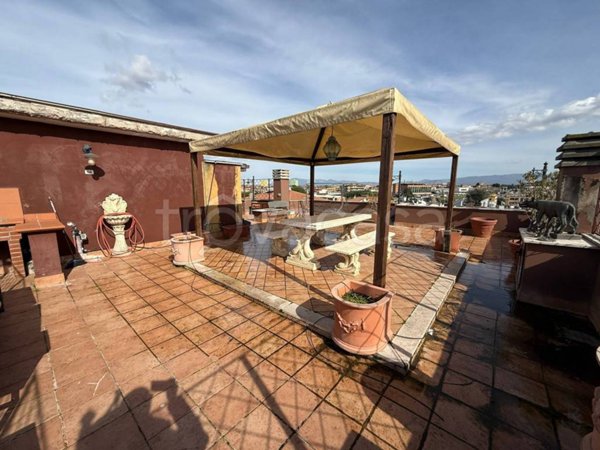 appartamento in vendita a Roma in zona Torre Gaia