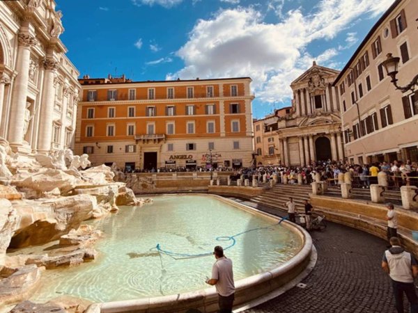 negozio in vendita a Roma in zona Centro Storico