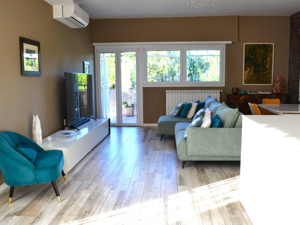 appartamento in vendita a Roma in zona Monte Sacro/Talenti