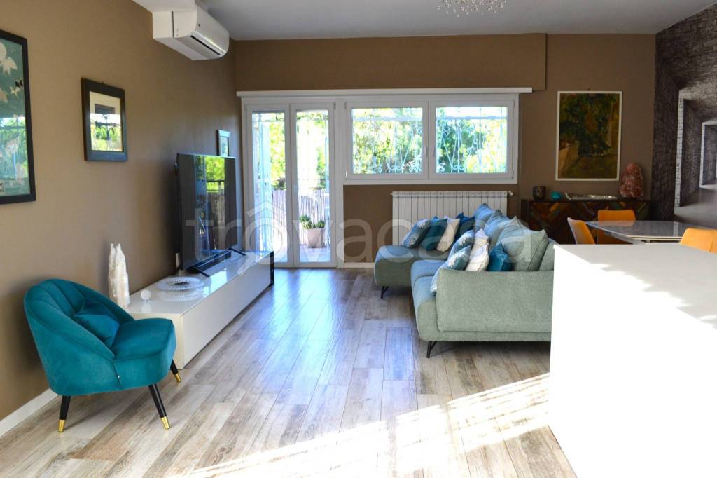 appartamento in vendita a Roma in zona Monte Sacro/Talenti