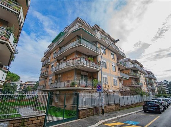 appartamento in vendita a Roma in zona Gianicolense