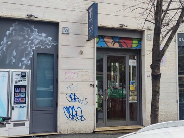 negozio in vendita a Roma in zona Gianicolense