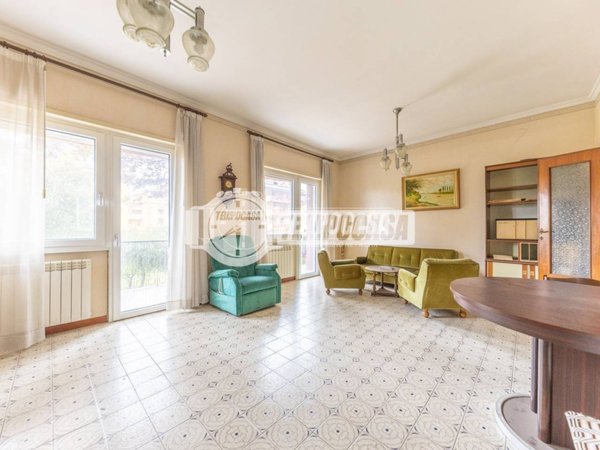 appartamento in vendita a Roma in zona Casal Morena