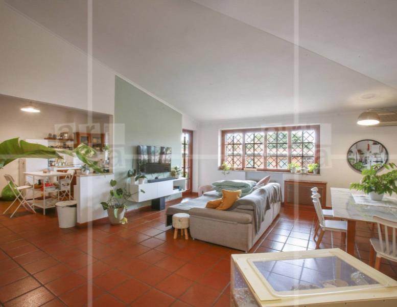 appartamento in vendita a Roma in zona Castel di Leva