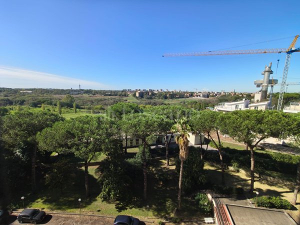 appartamento in vendita a Roma in zona Giuliano Dalmata
