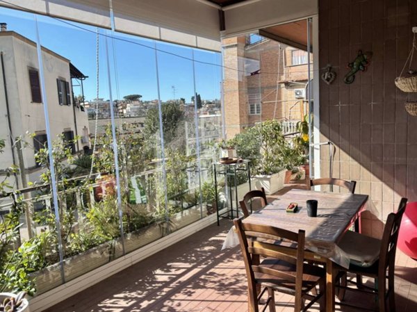 appartamento in vendita a Roma in zona Vitinia