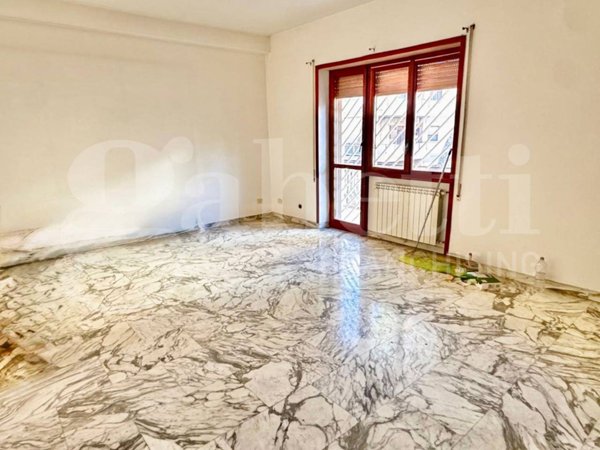 appartamento in vendita a Roma in zona Appio Claudio