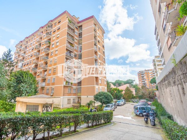 appartamento in vendita a Roma in zona Ostiense