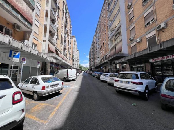 appartamento in vendita a Roma in zona Prenestino-Labicano