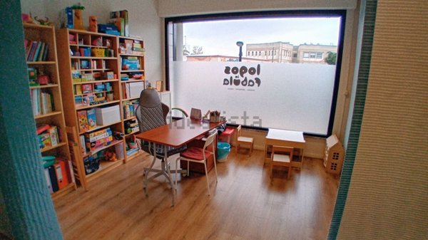 ufficio in vendita a Roma in zona Ardeatino