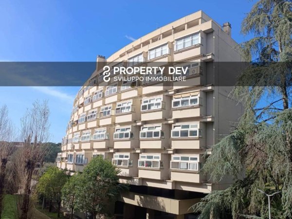 appartamento in vendita a Roma in zona Ardeatino