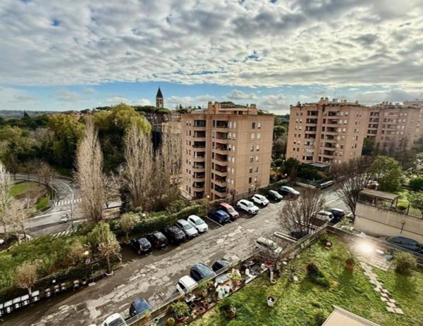 appartamento in vendita a Roma in zona Torrino