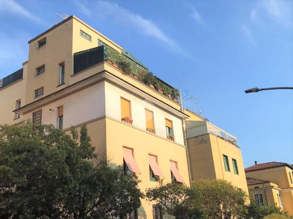 appartamento in vendita a Roma in zona Gianicolense