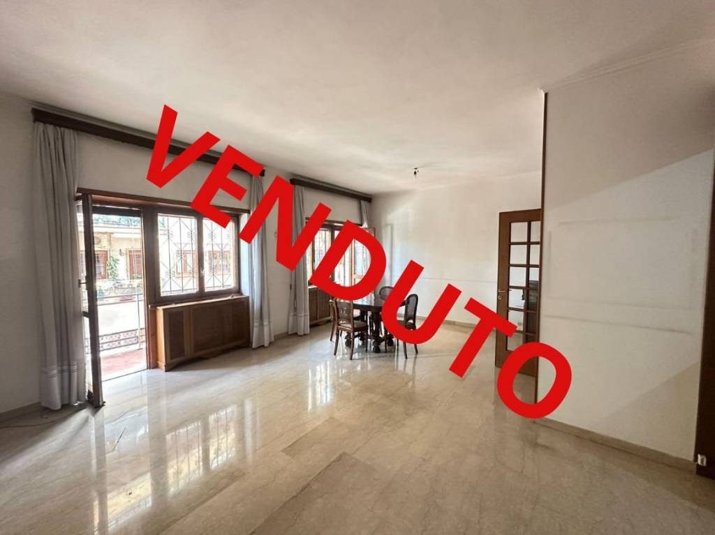 appartamento in vendita a Roma in zona Portuense