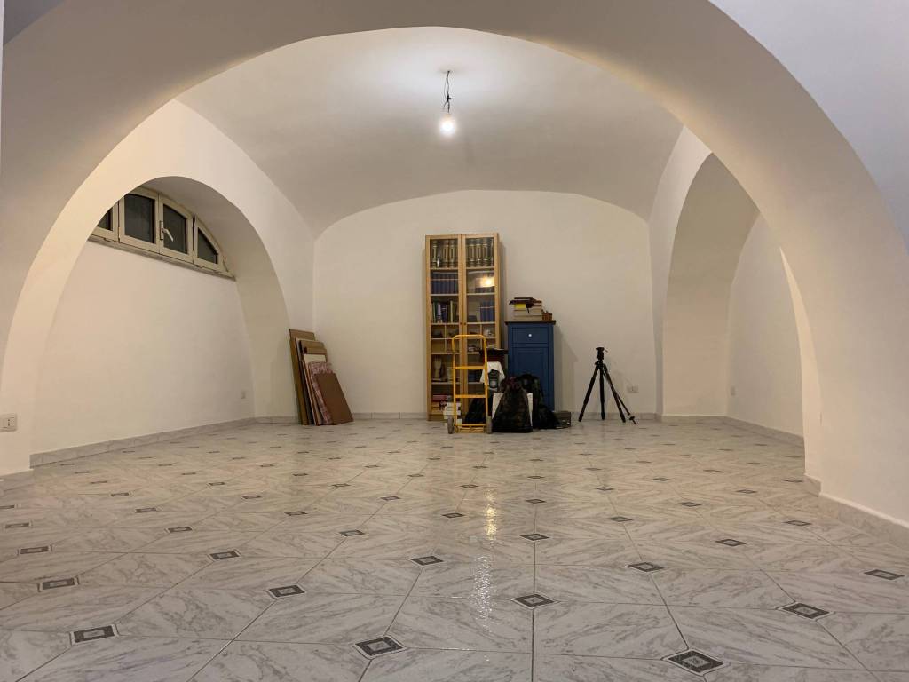 appartamento in vendita a Roma in zona Rione Monti/Campitelli