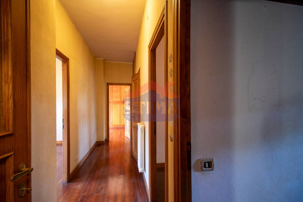 appartamento in vendita a Roma in zona Mostacciano