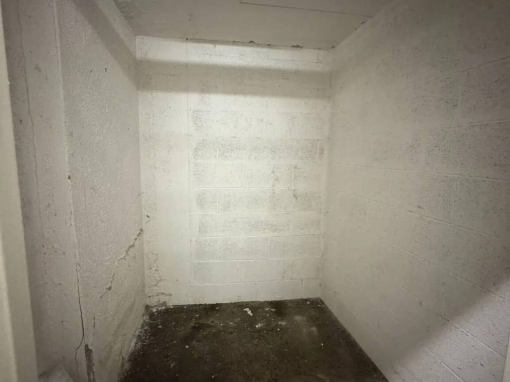 negozio in vendita a Roma in zona Ostia